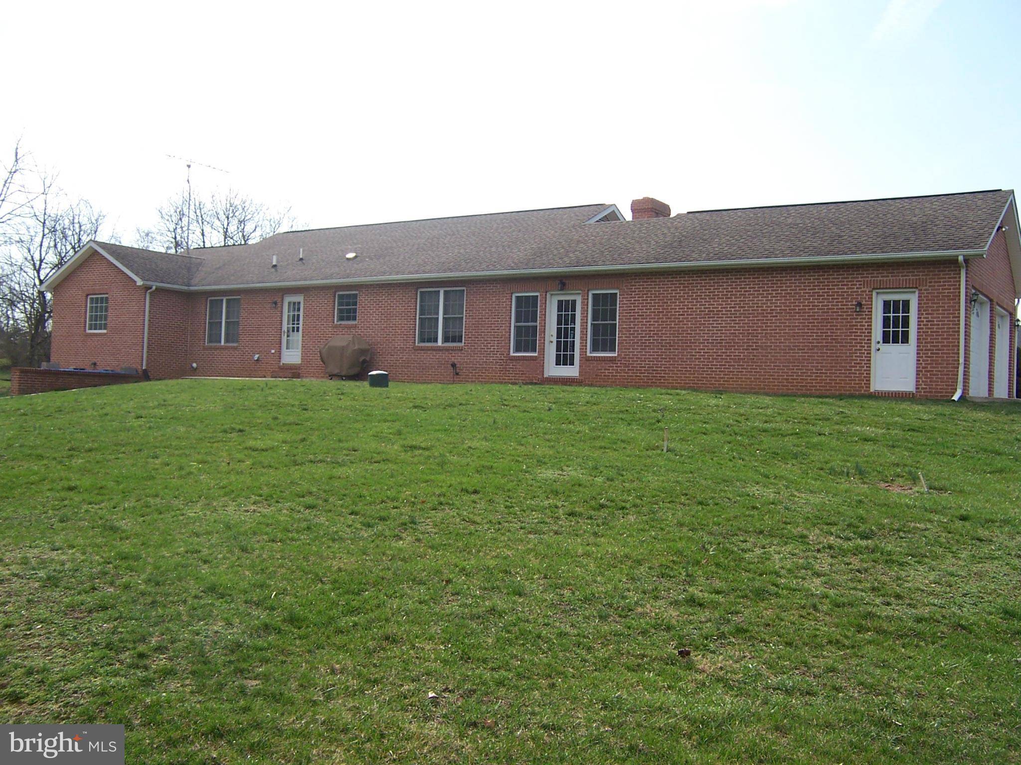 Kearneysville, WV 25430,194 HIGHLAND WAY