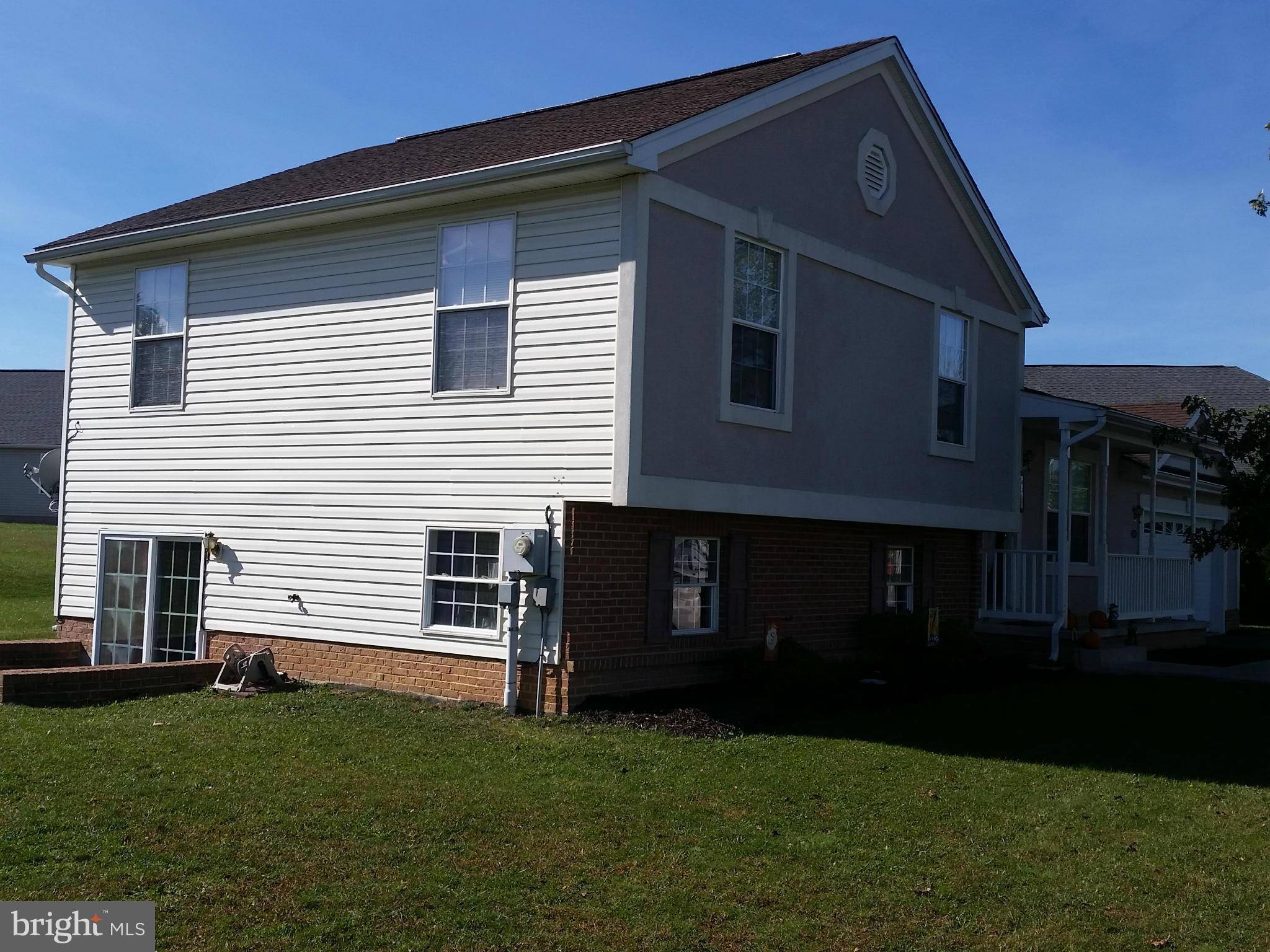 Ranson, WV 25438,387 THUMPER DR