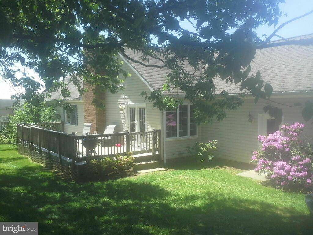 Harpers Ferry, WV 25425,230 JENNY LIND DR