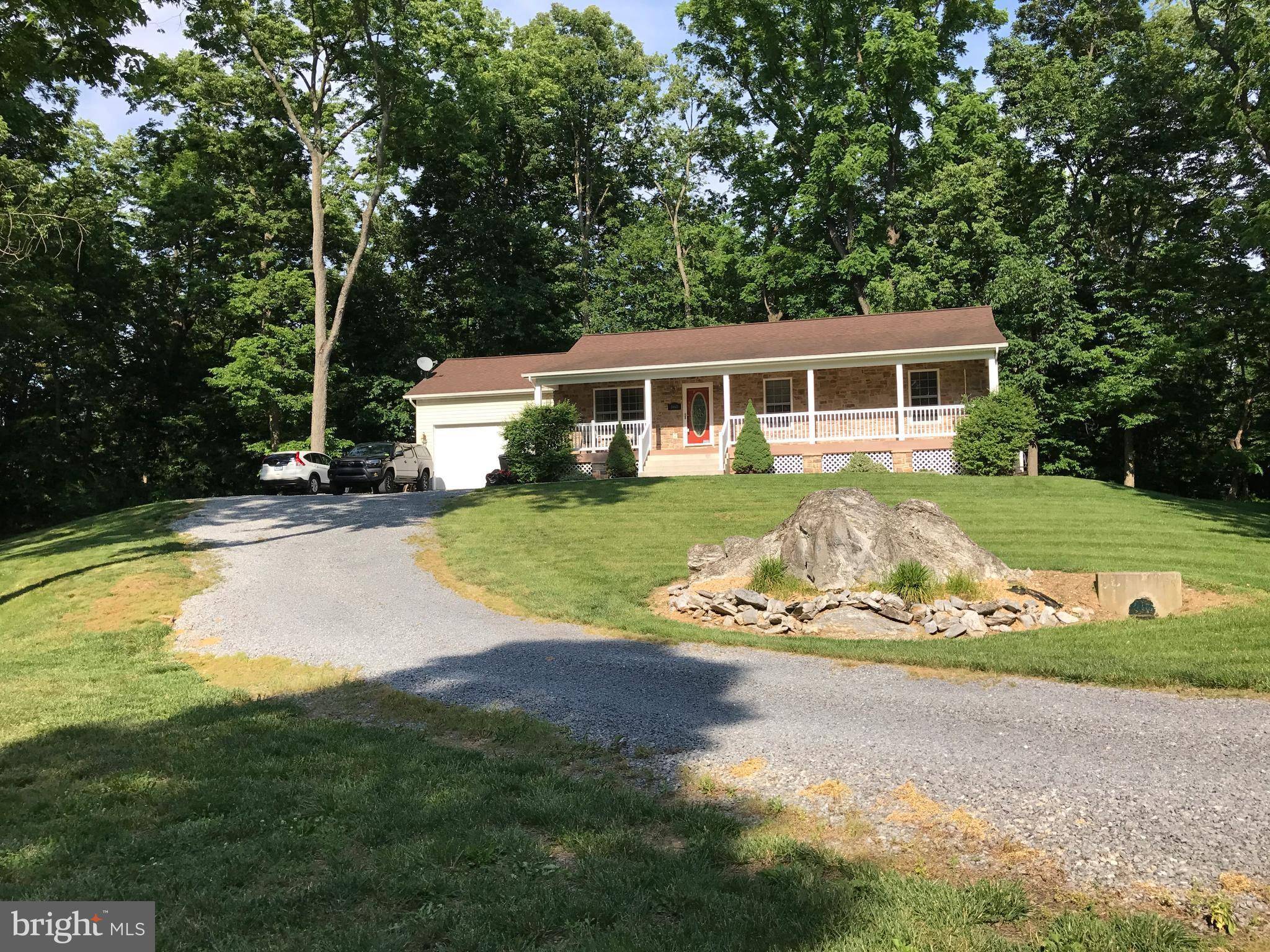 Kearneysville, WV 25430,160 SHADY OAK LN