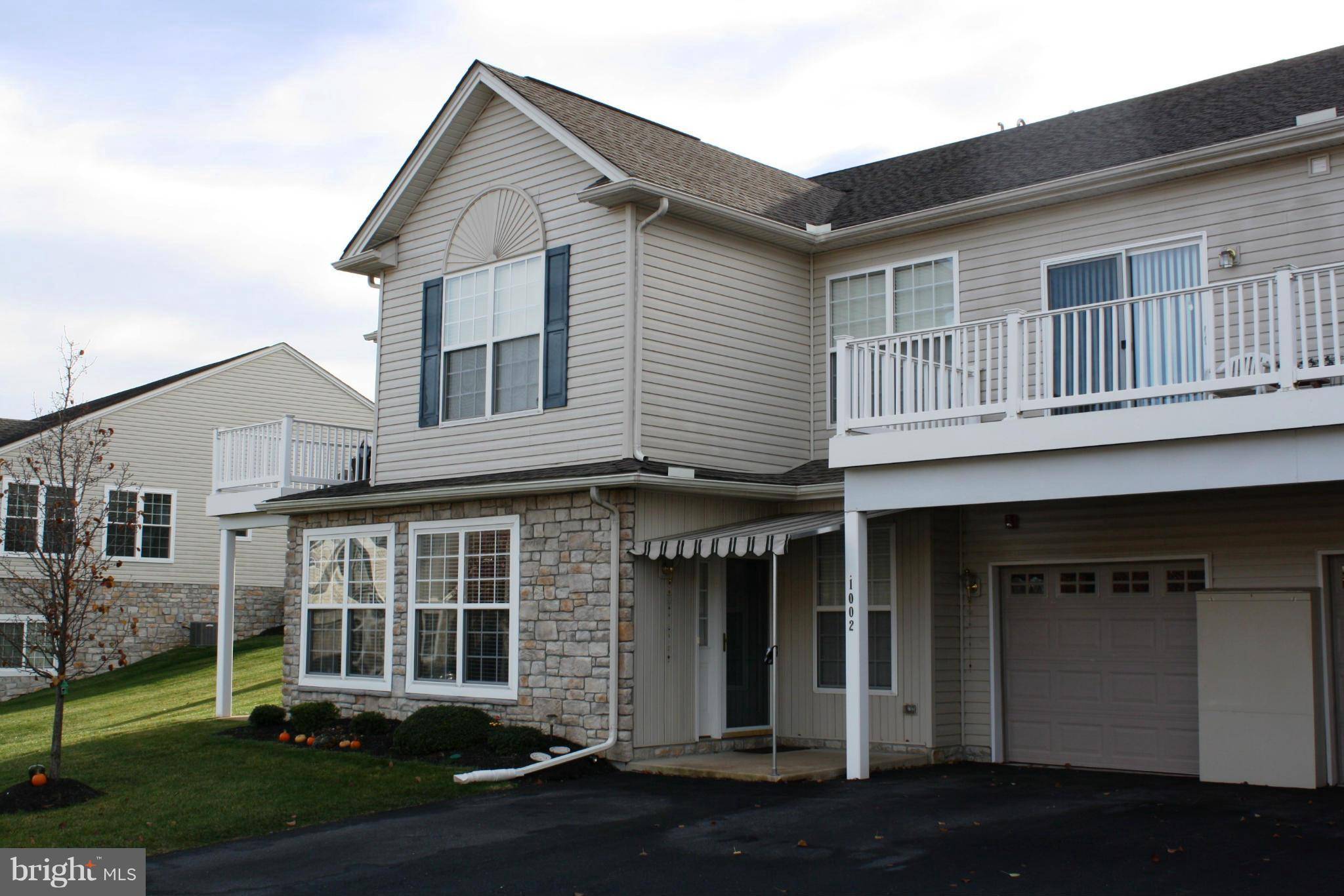 Stewartstown, PA 17363,1002 CRESTVIEW LN