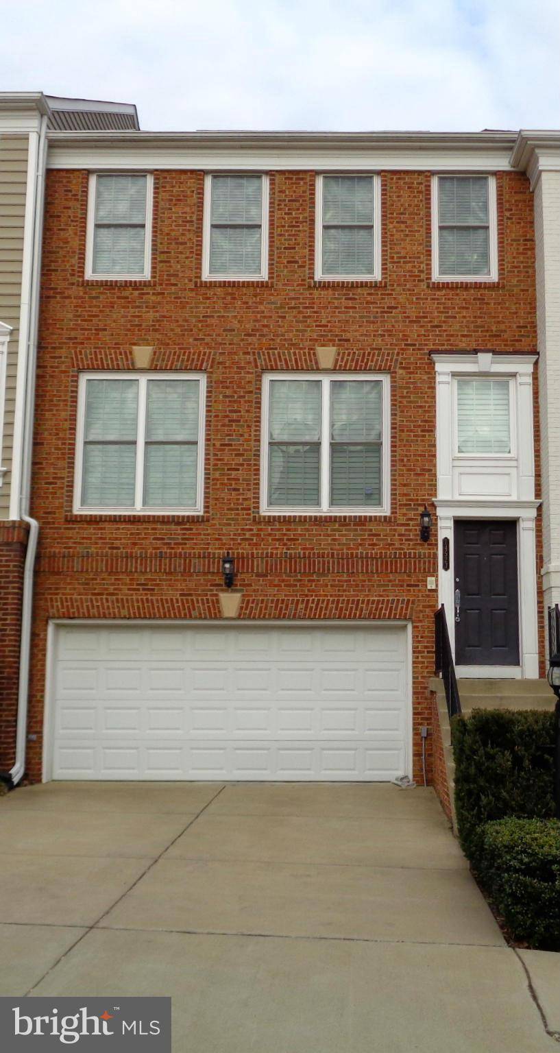 Woodbridge, VA 22191,14523 CROSSFIELD WAY #45A