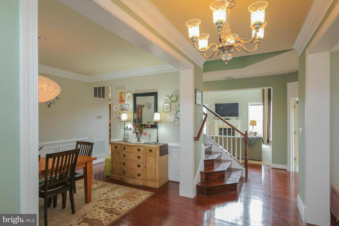 Bristow, VA 20136,13700 CHARDONNAY PL