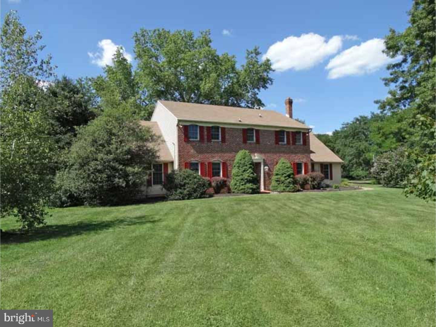 Yardley, PA 19067,819 COMBINE LN