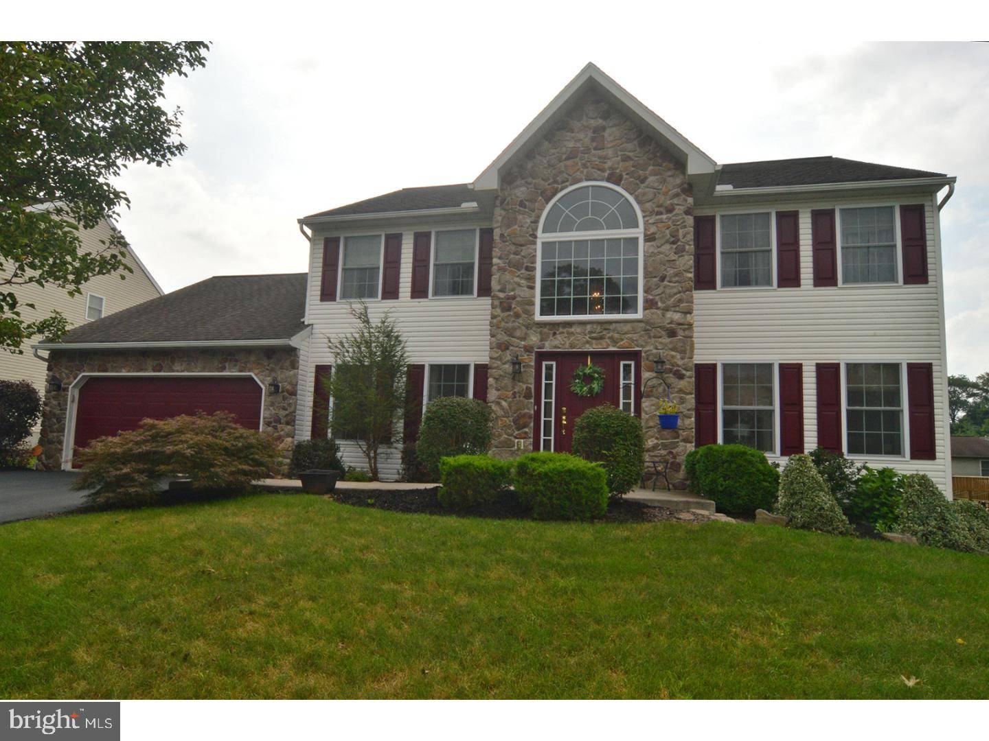 Reading, PA 19606,8 HAYDEN CIR