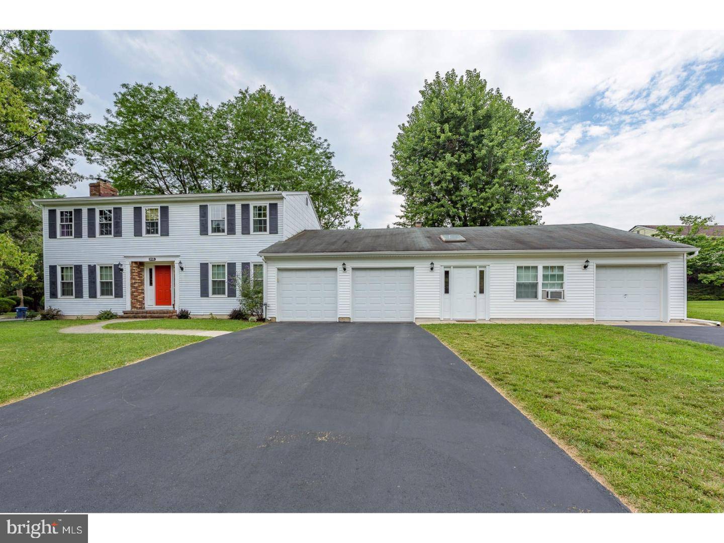 Lawrenceville, NJ 08648,1 LITTLE CIR