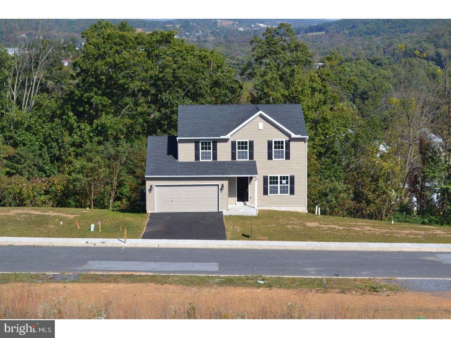 Pine Grove, PA 17963,7 RIDGE VISTA DR