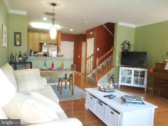 Haymarket, VA 20169,6277 ASTER HAVEN CIR #12