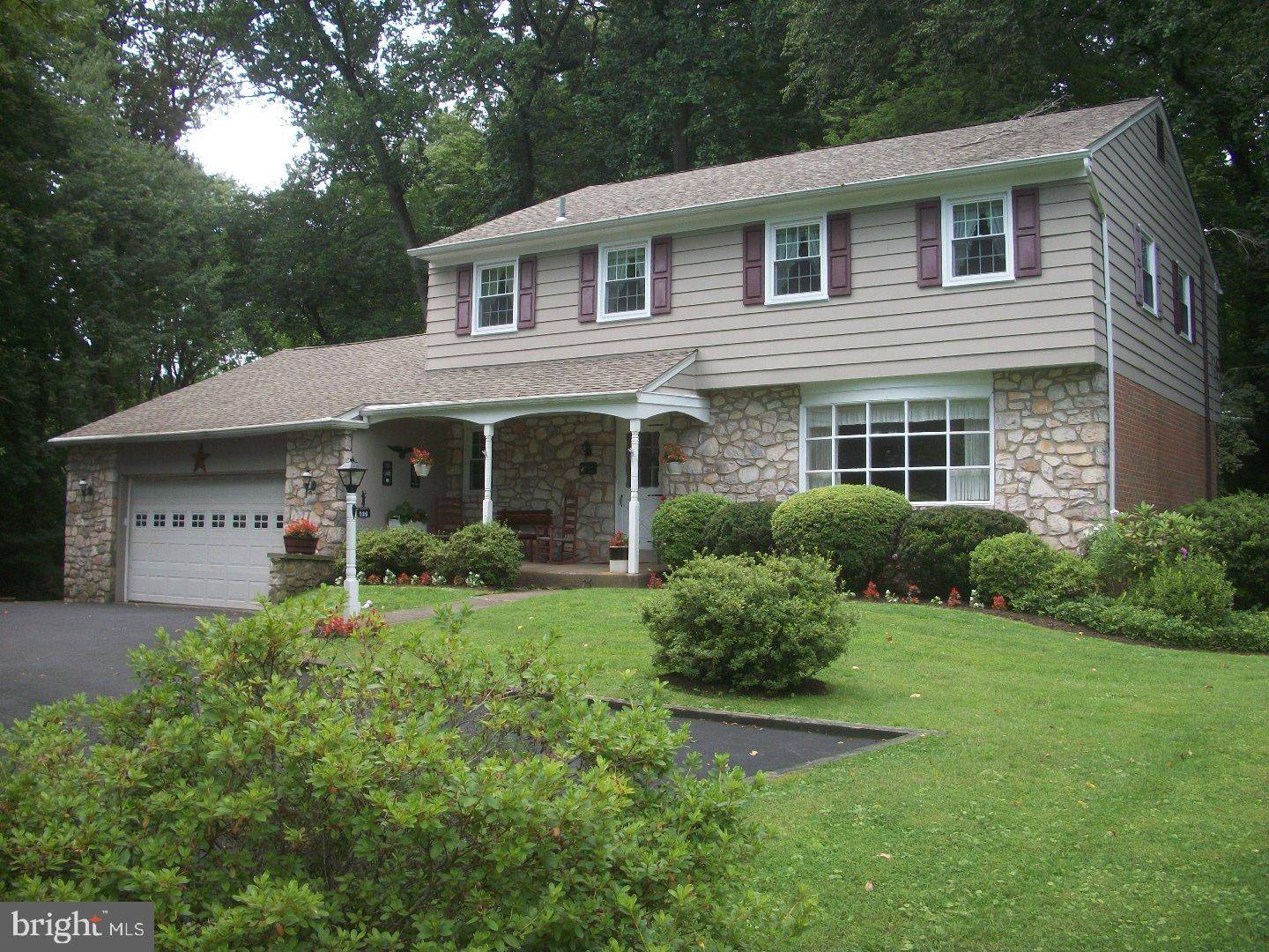 Huntingdon Valley, PA 19006,924 OLD HUNTINGDON PIKE