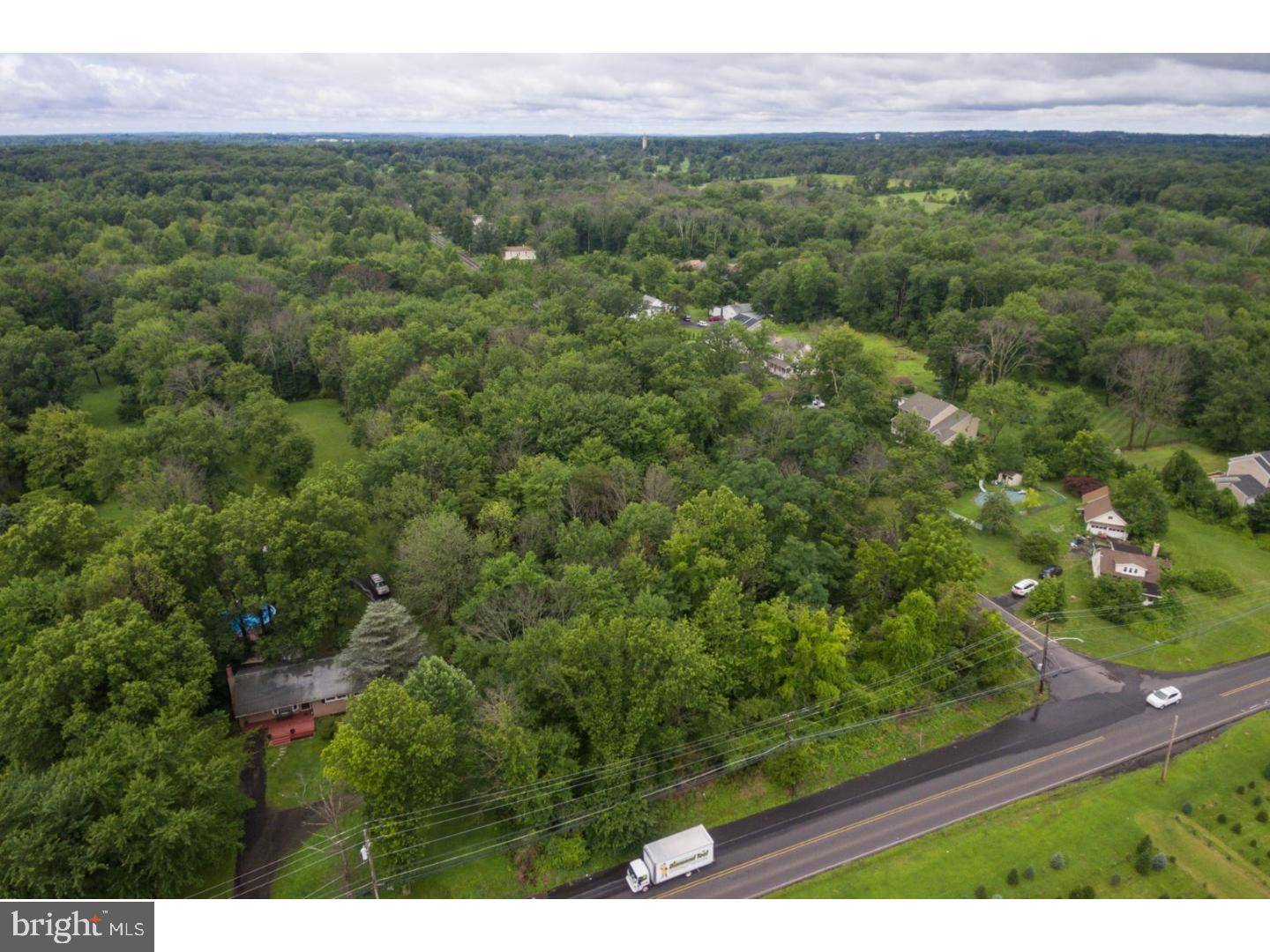 Horsham, PA 19044,L:1 W COUNTY LINE RD