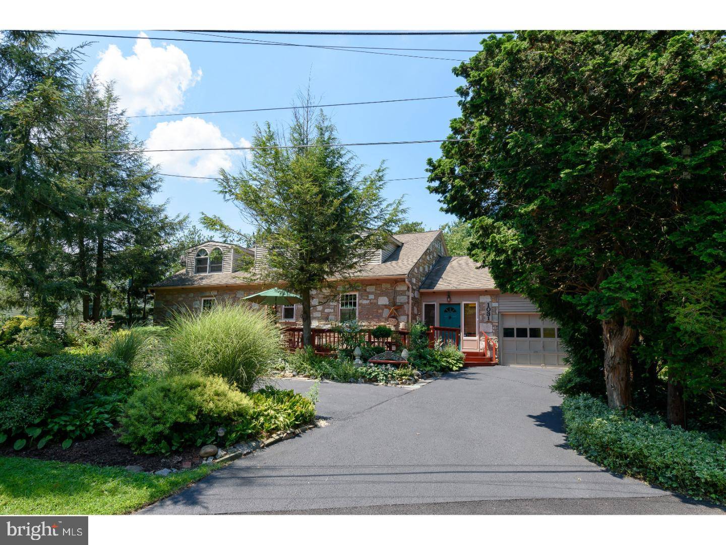 Huntingdon Valley, PA 19006,1031 HUNTINGDON PIKE