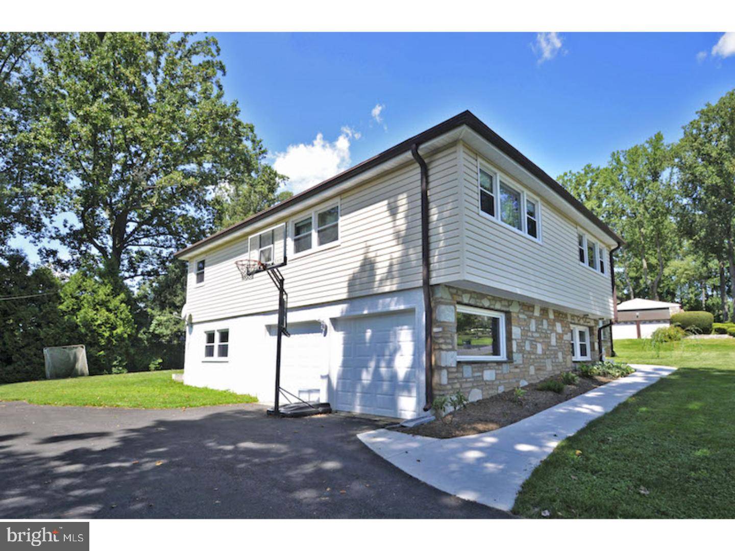 Huntingdon Valley, PA 19006,3520 HALE RD