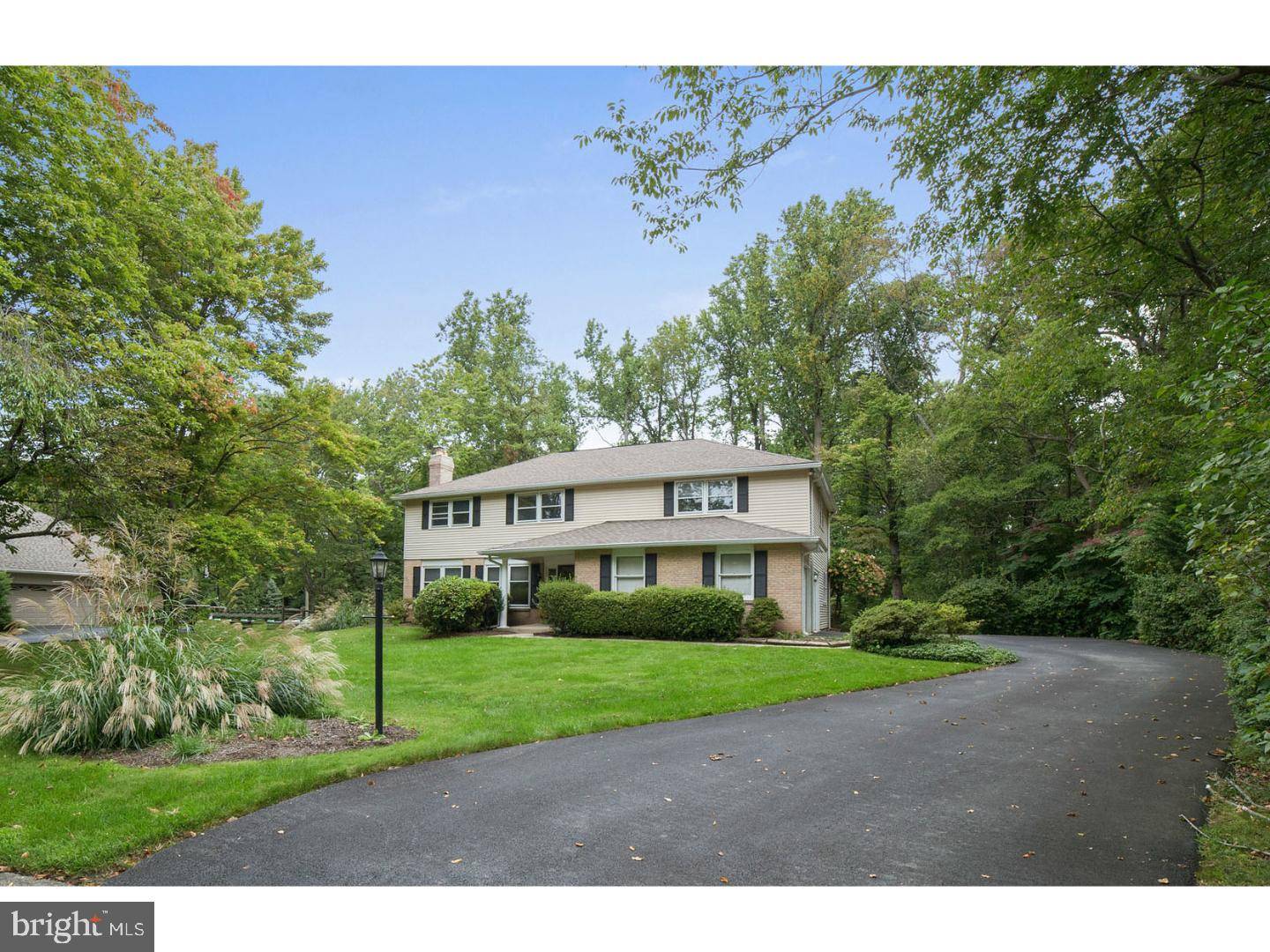 Ambler, PA 19002,210 CLOVER LN