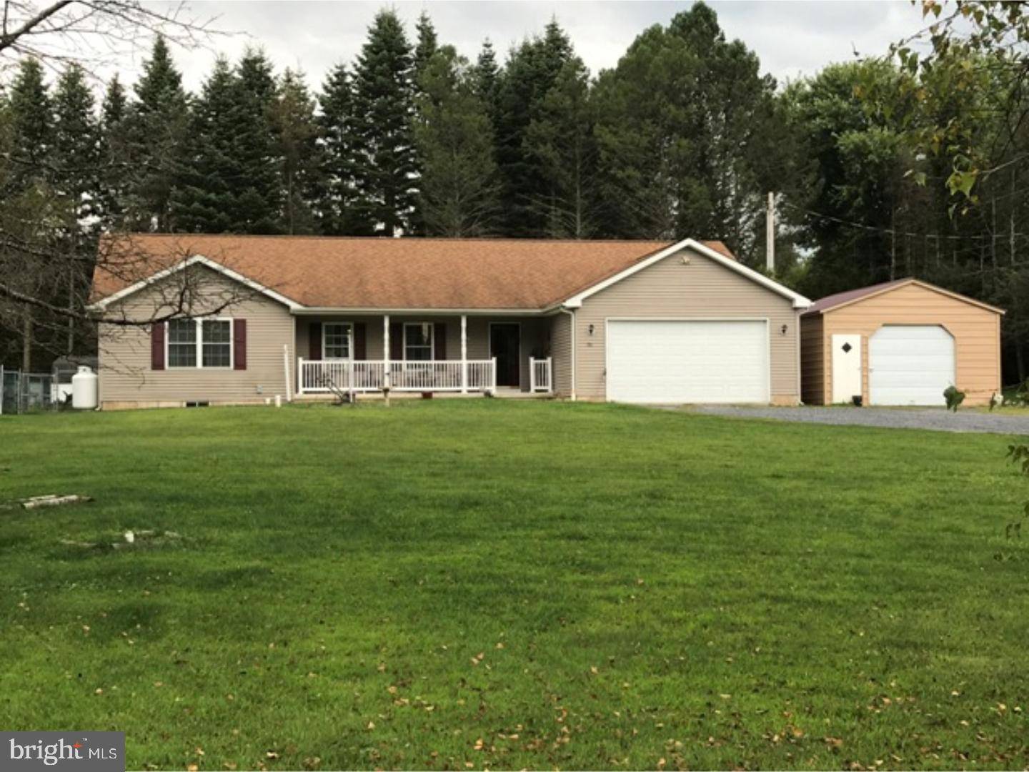 Lehighton, PA 18235,381 PINE HOLLOW DR