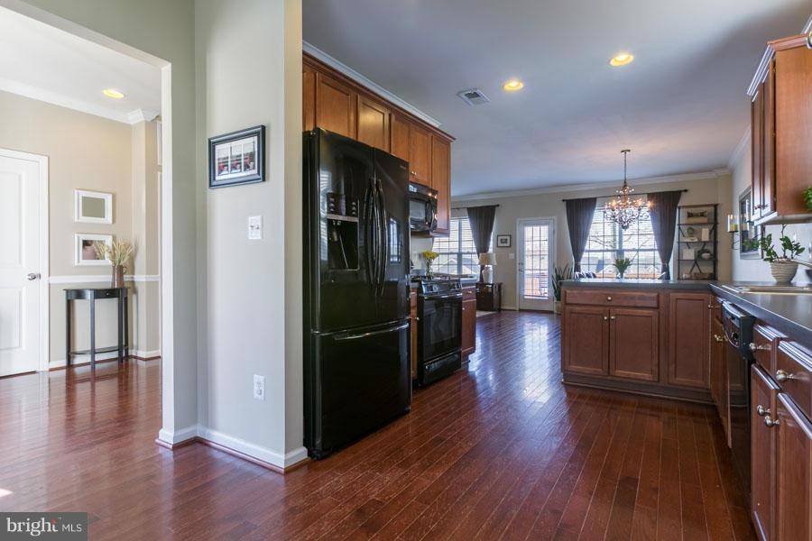 Gainesville, VA 20155,8858 SCREECH OWL CT