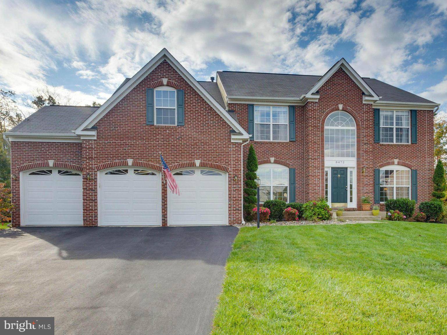 Bristow, VA 20136,8472 HESSIAN HILL CT