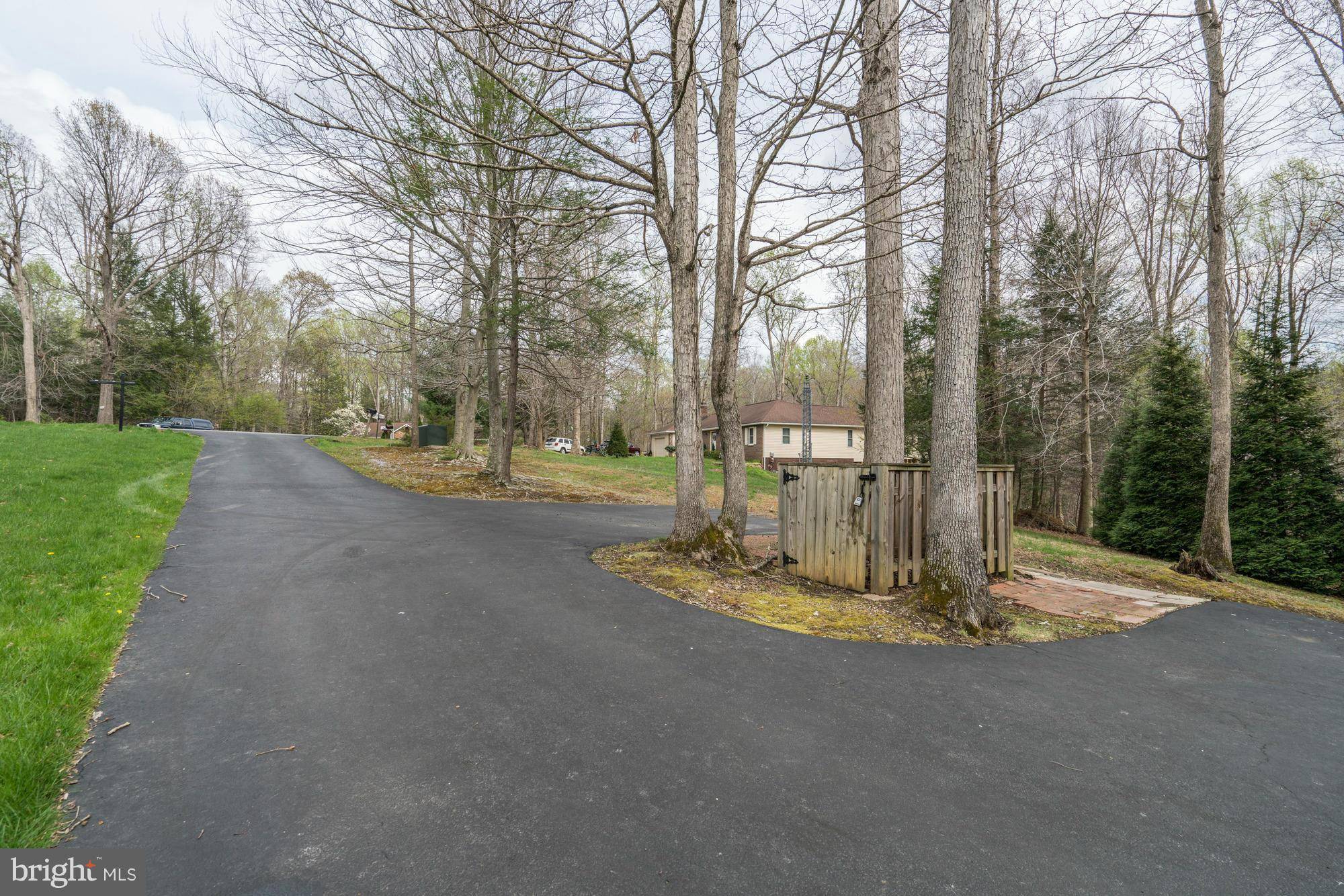 Manassas, VA 20112,12252 RUSTIC WOOD CT