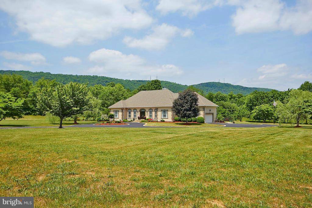 Haymarket, VA 20169,15810 HUNTON LN