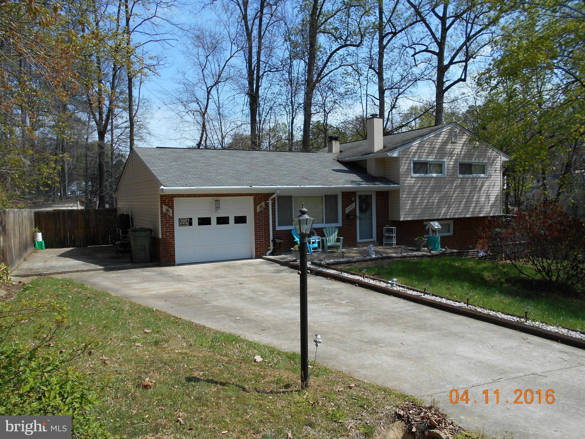 Triangle, VA 22172,18946 BARNETTE CIR