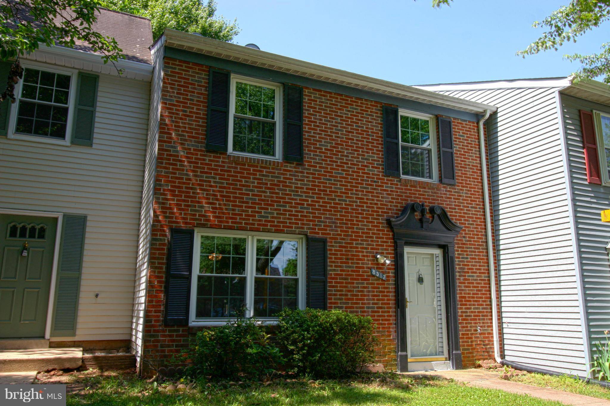 Manassas Park, VA 20111,8517 ENGLEWOOD CT