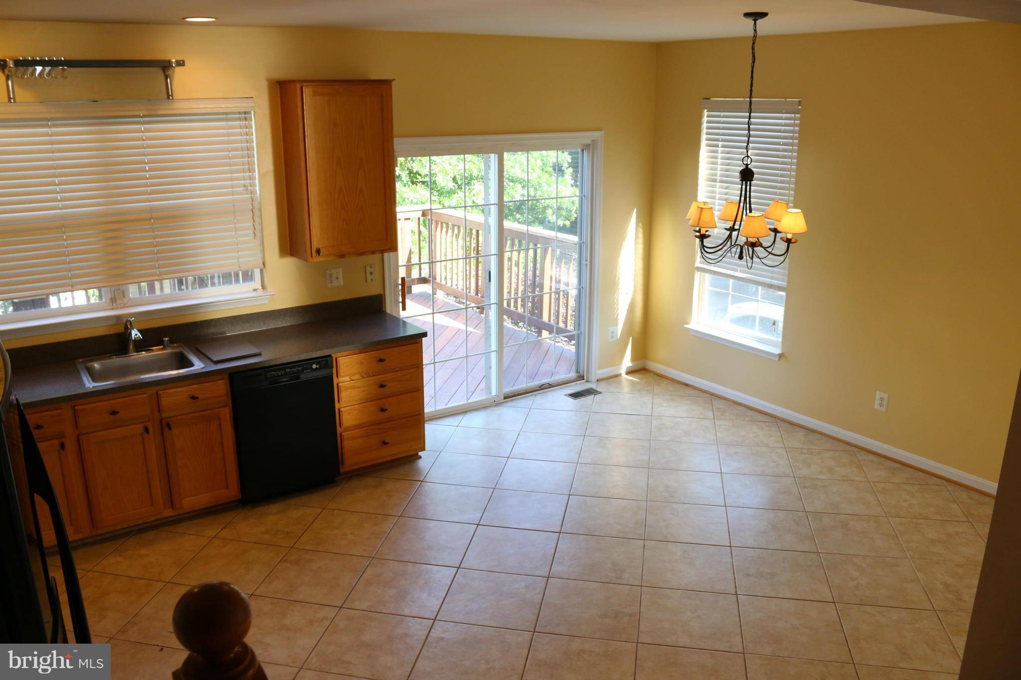 Gainesville, VA 20155,7001 SUNAPPLE PL