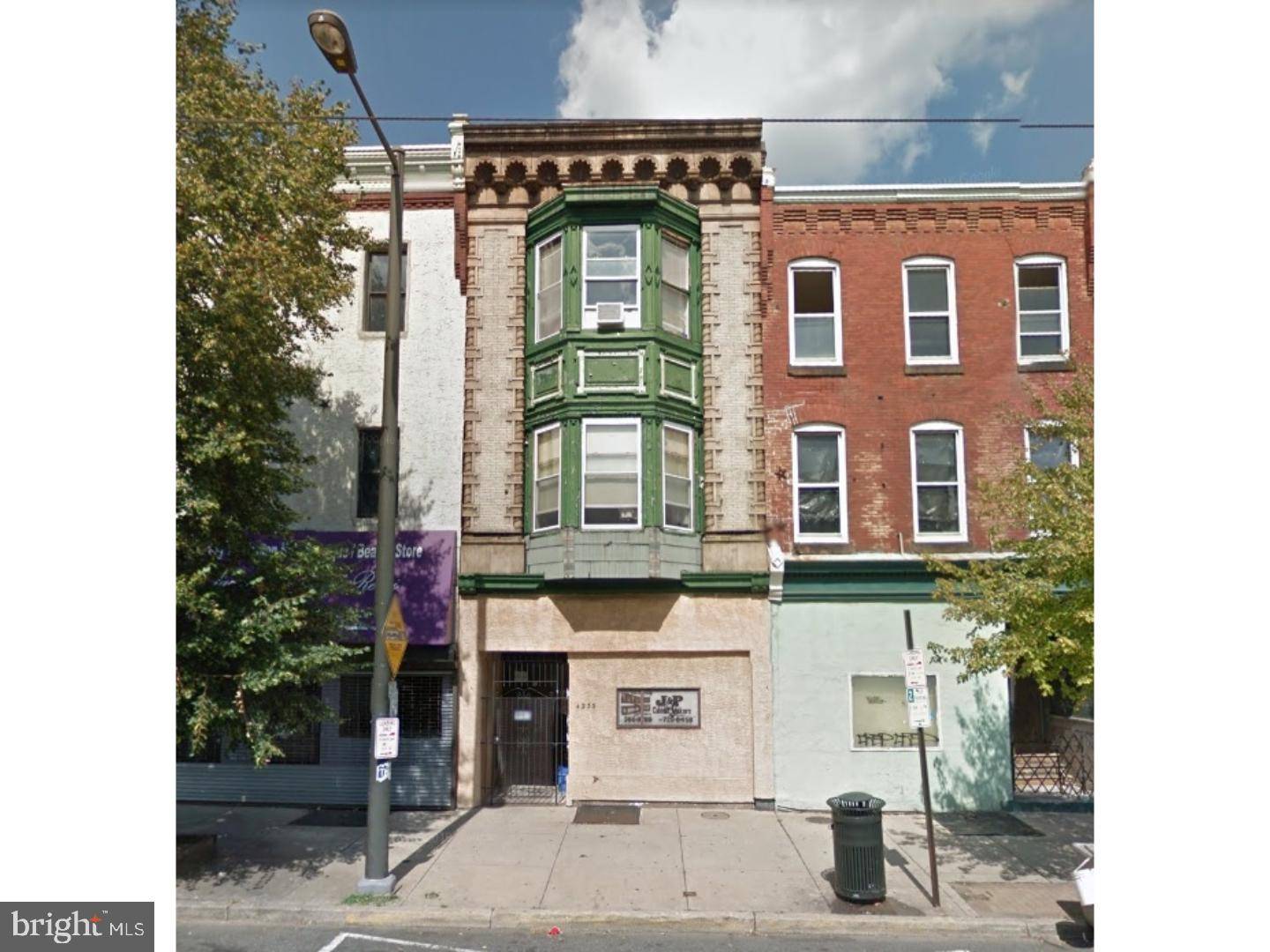 Philadelphia, PA 19104,4233 LANCASTER AVE