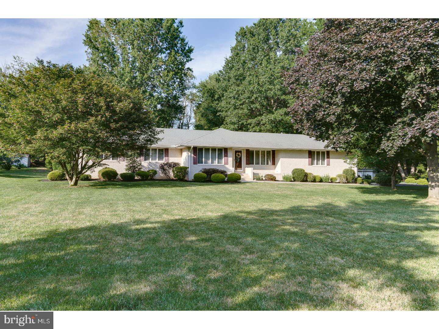 Wrightstown, NJ 08562,9 FAIRWAY CT