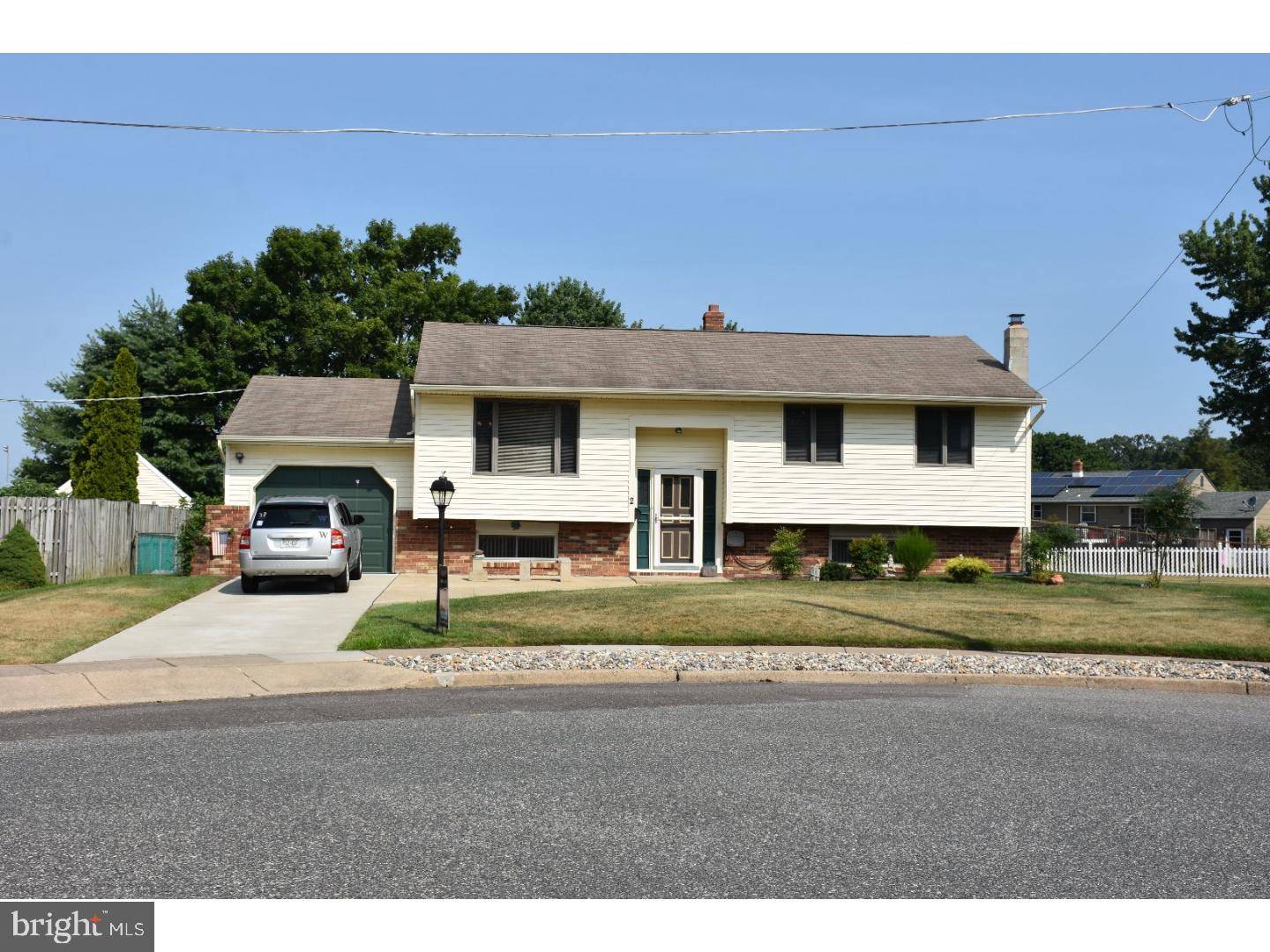 Blackwood, NJ 08012,2 CAMELOT CT