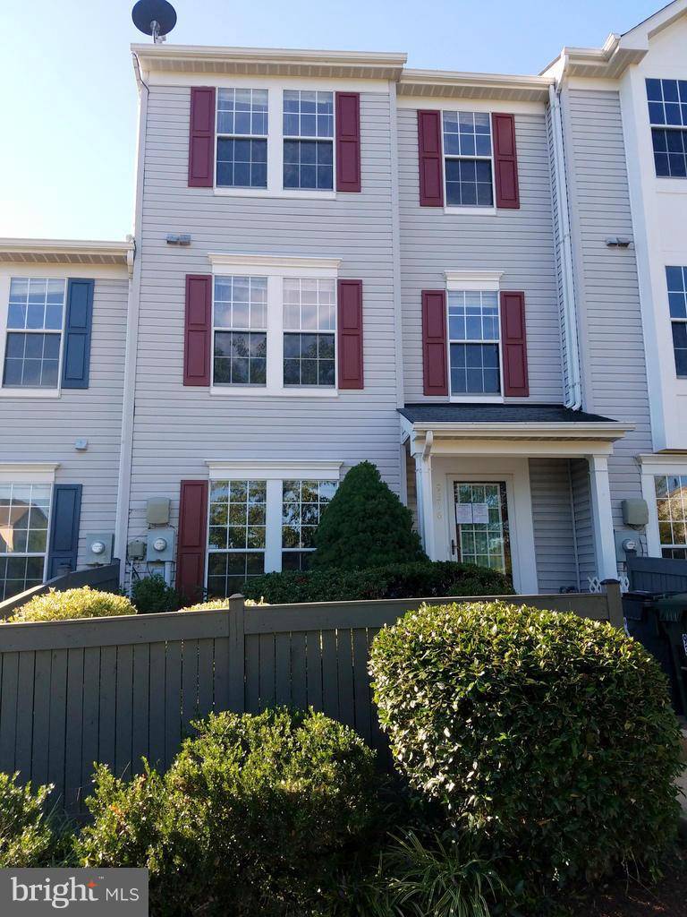 Manassas, VA 20110,9316 FRINGE TREE LN