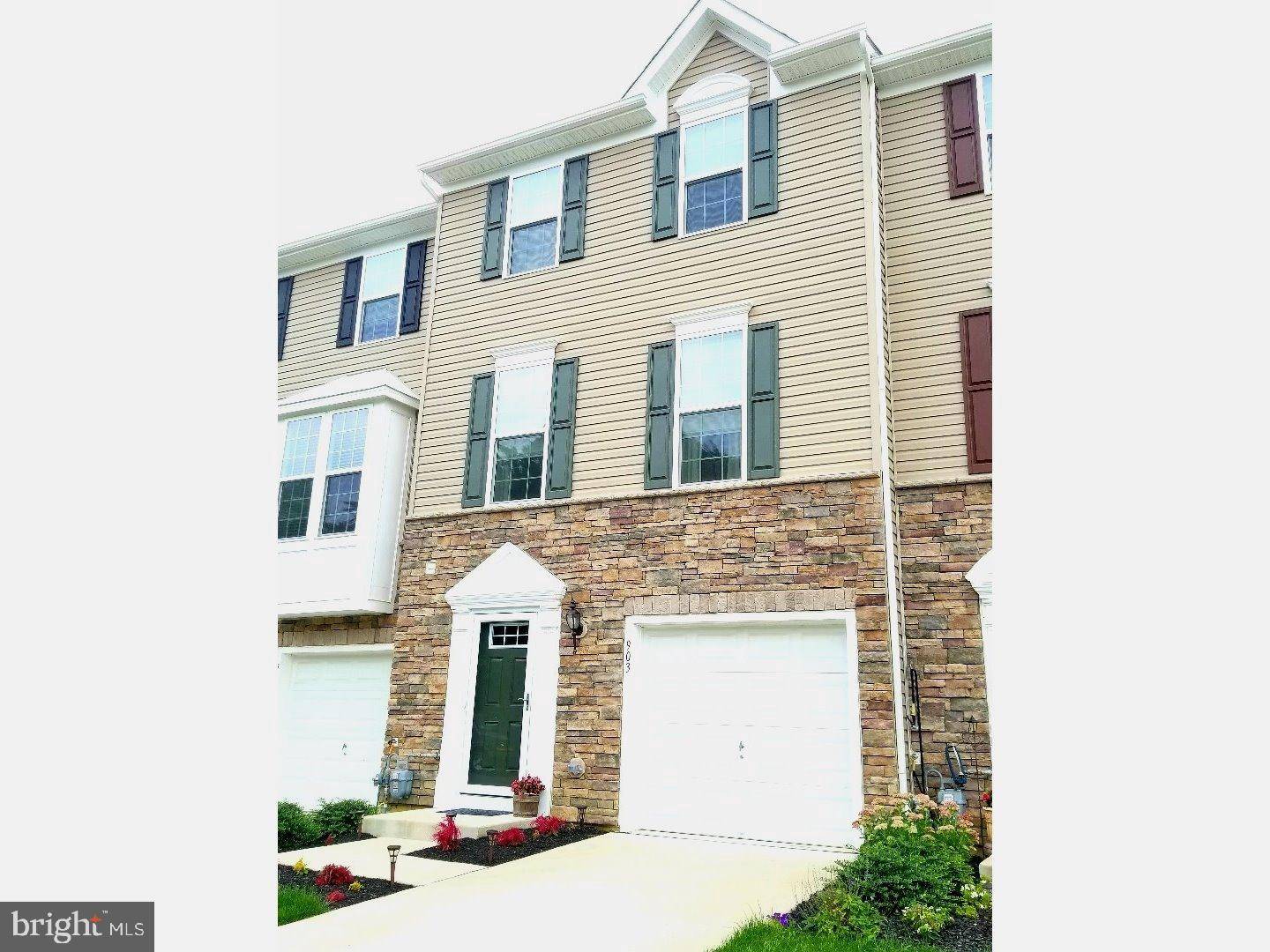 Clementon, NJ 08021,903 EMERSON CT