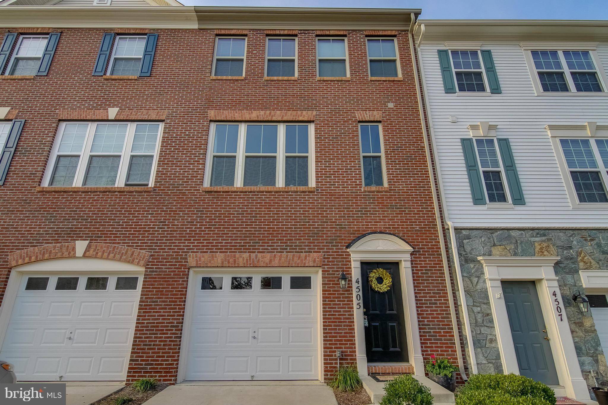 Triangle, VA 22172,4505 POTOMAC HIGHLANDS CIR #128