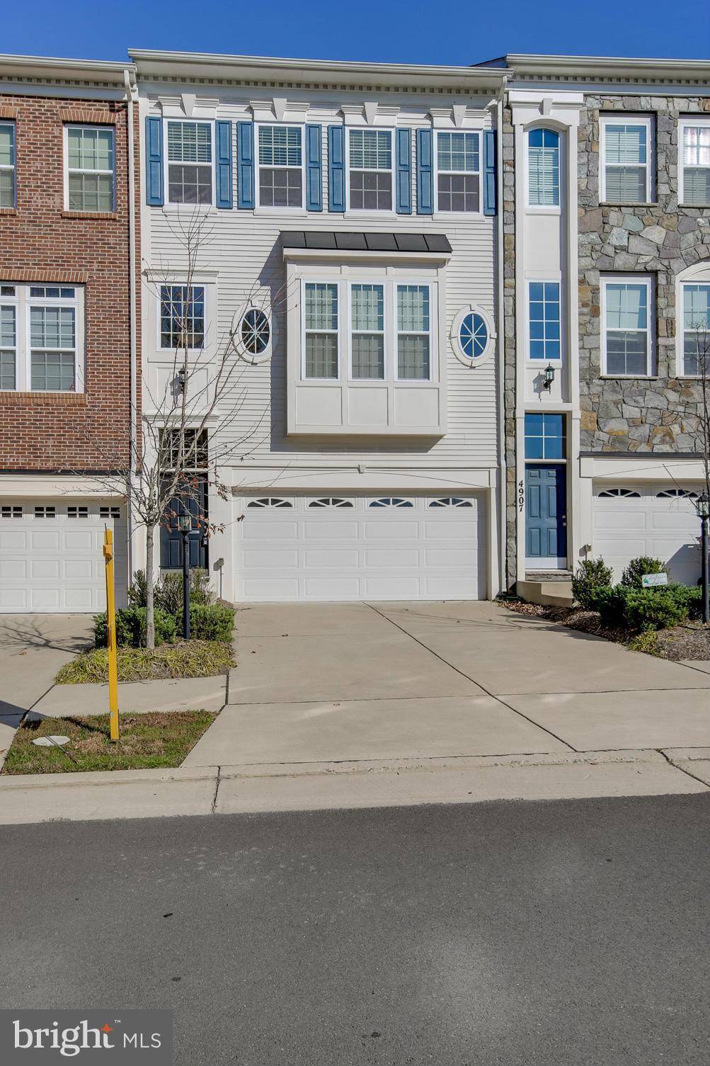 Triangle, VA 22172,4905 POTOMAC HIGHLANDS CIR #141