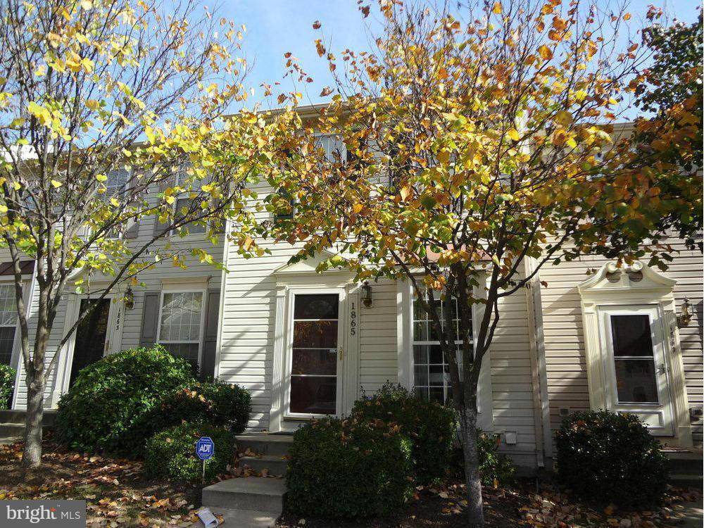 Woodbridge, VA 22192,1865 TIGER LILY CIR #37