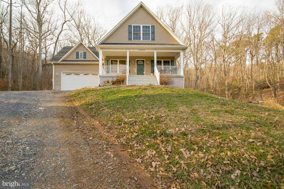 Haymarket, VA 20169,16206 TIFFANY LN