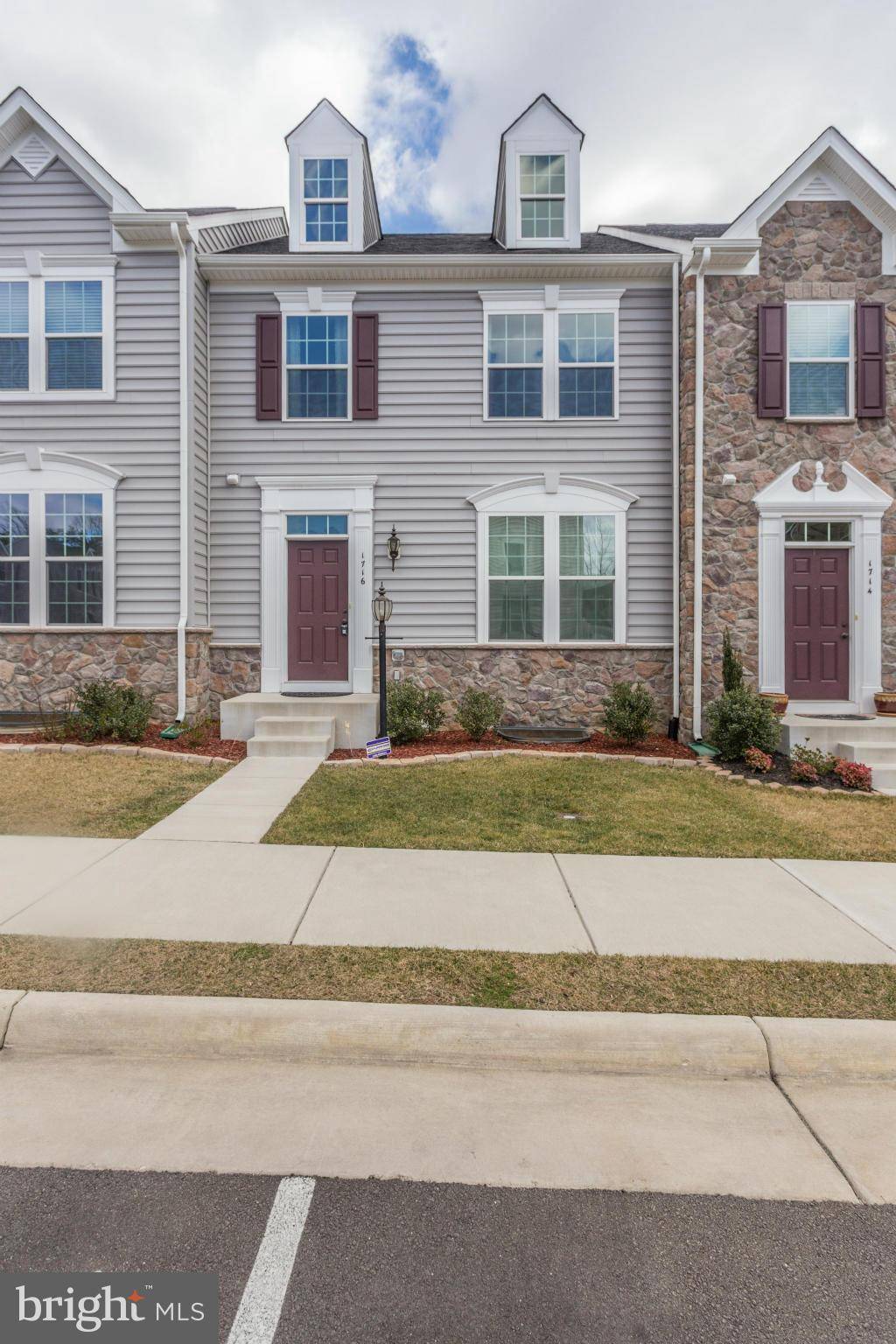 Woodbridge, VA 22192,1716 ROCKLEDGE TER