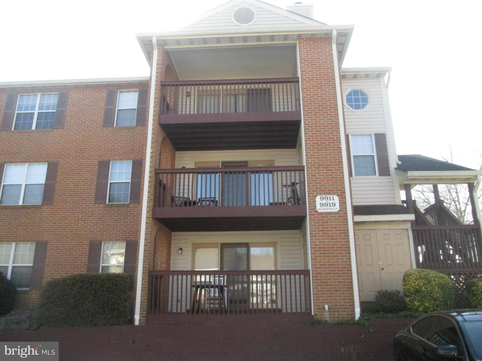 Manassas, VA 20110,9915 GRAPEWOOD CT #58