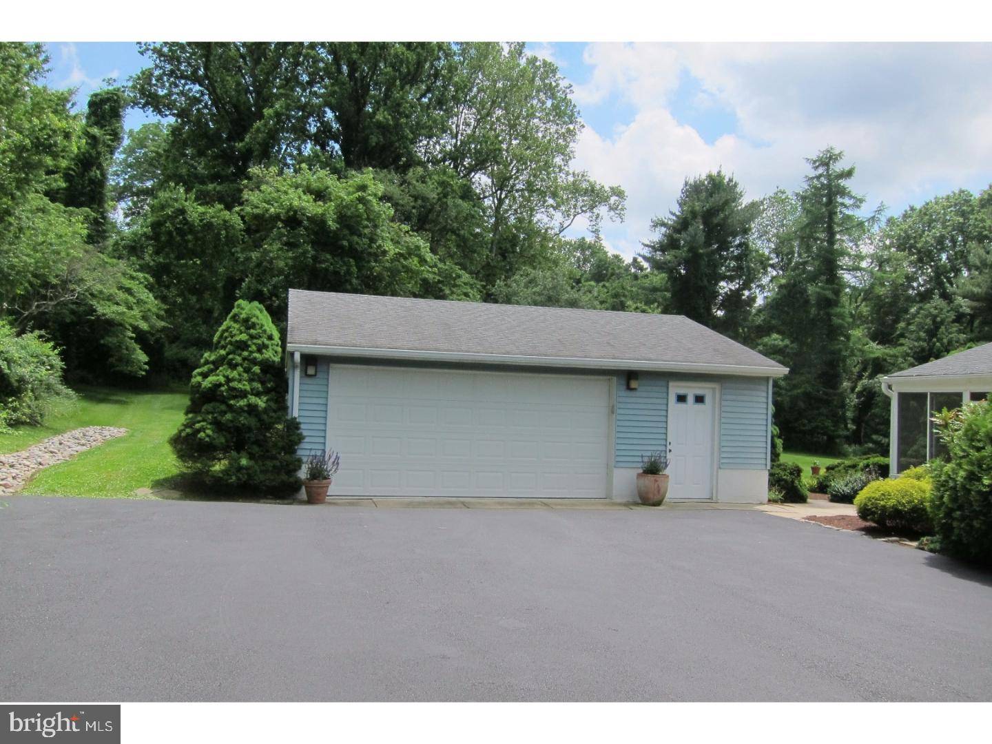 Glen Mills, PA 19342,54 IVY LN