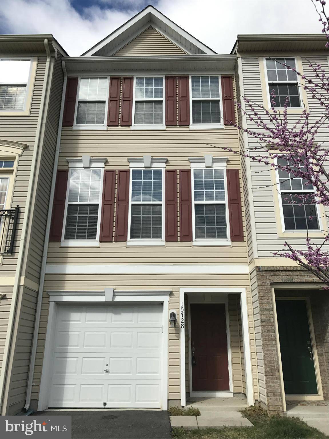 Woodbridge, VA 22191,15728 JOHN DISKIN CIR #148