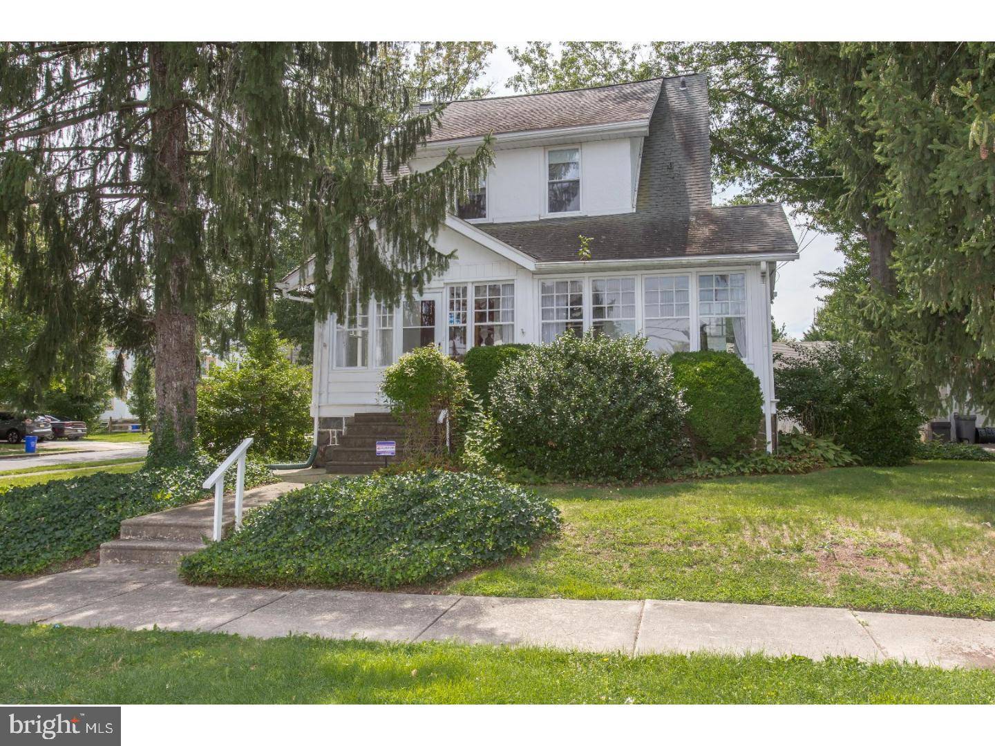 Aldan, PA 19018,18 S ELM AVE