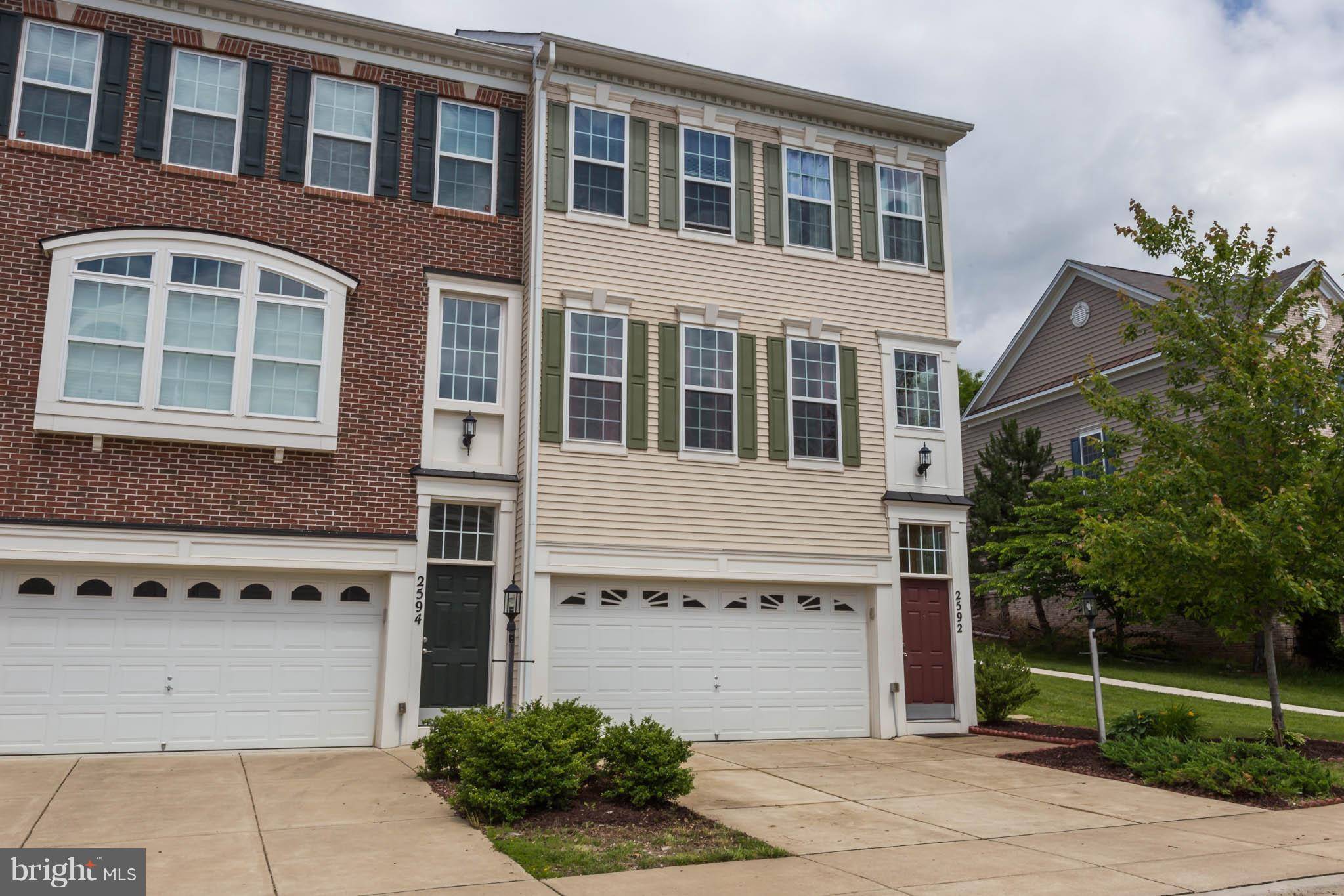 Woodbridge, VA 22191,2592 OAK TREE LN