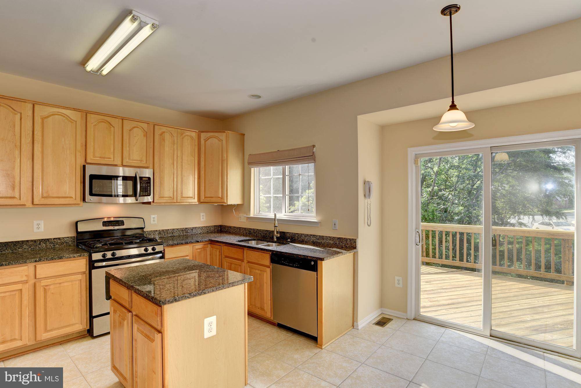 Gainesville, VA 20155,6861 HOLLOW GLEN CT