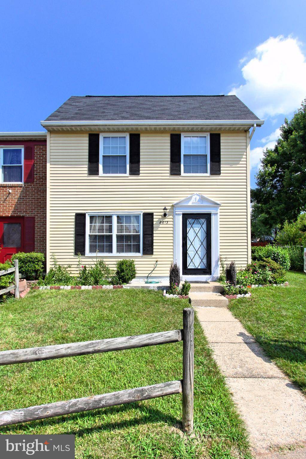 Manassas Park, VA 20111,8613 WOODHUE CT