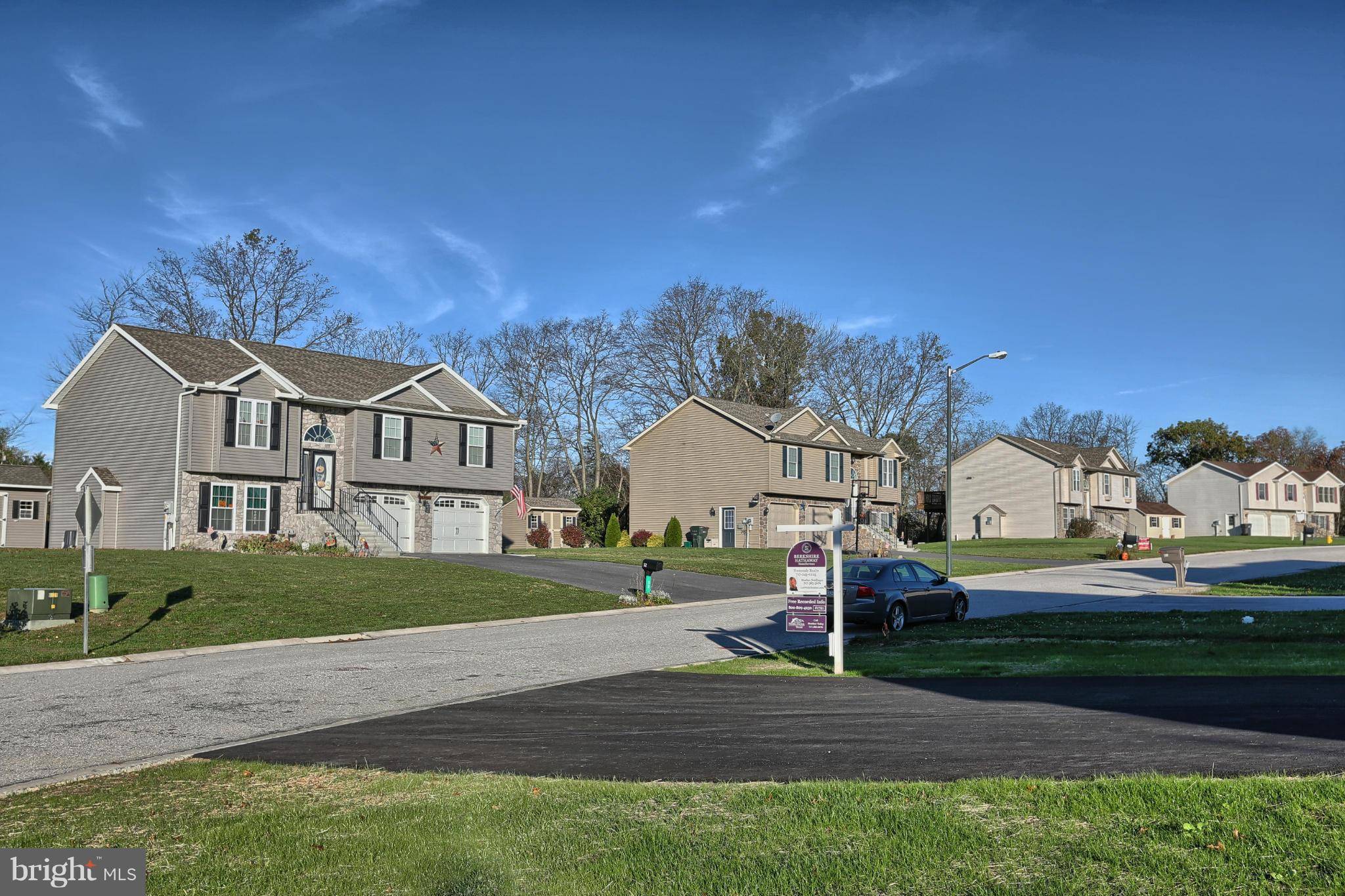 Newville, PA 17241,53 SIR WILLIAM DR