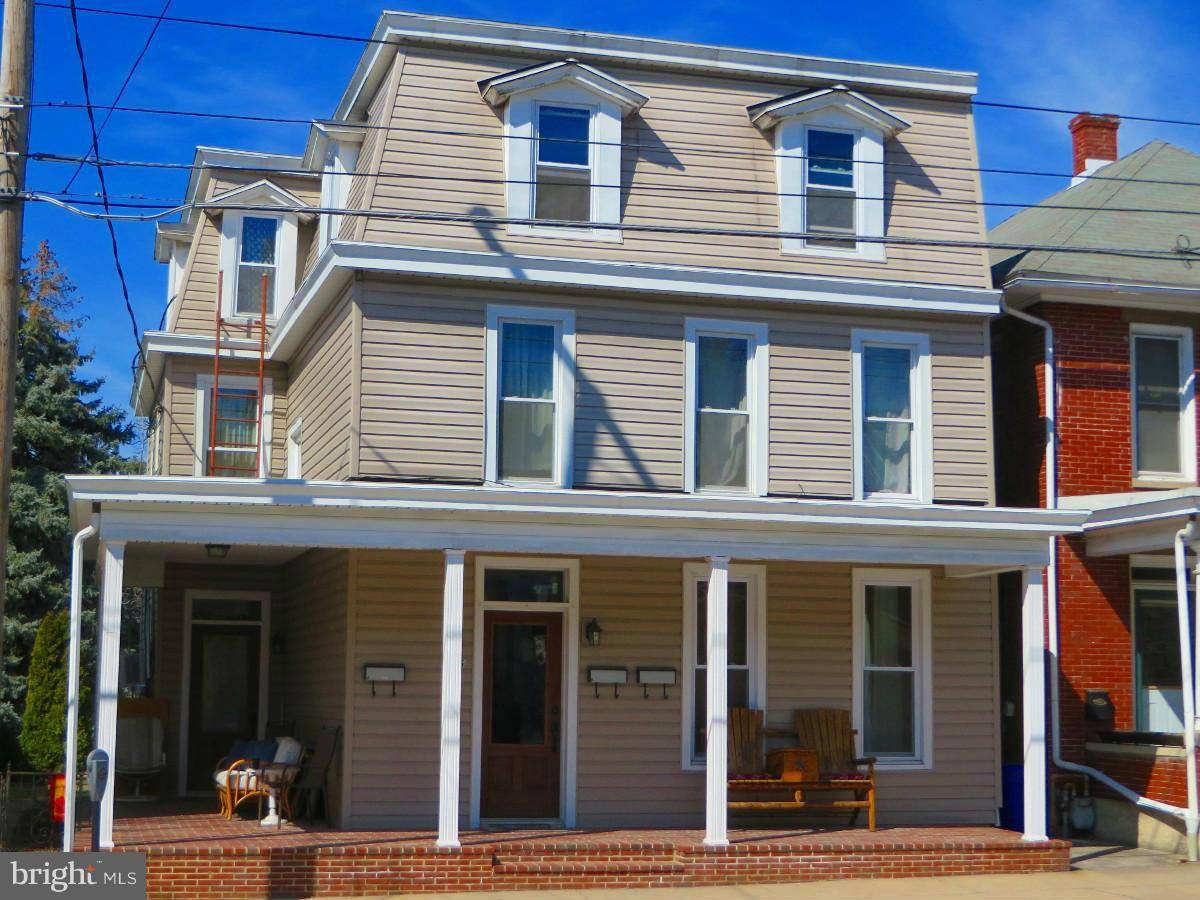 Shippensburg, PA 17257,215 KING ST E