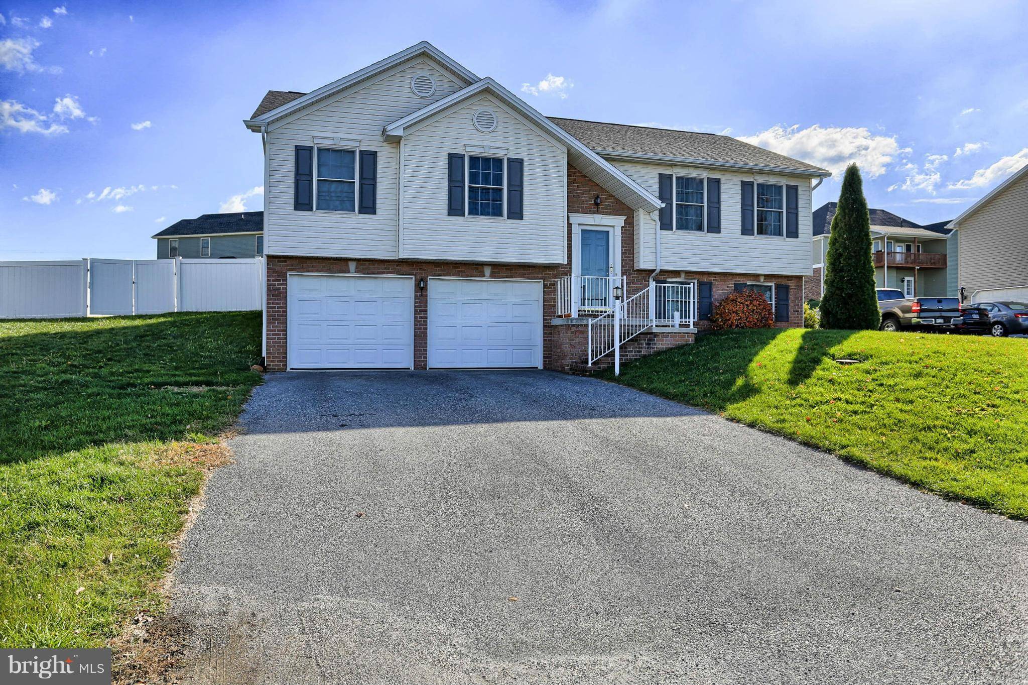 Shippensburg, PA 17257,108 MCCULLOCH RD