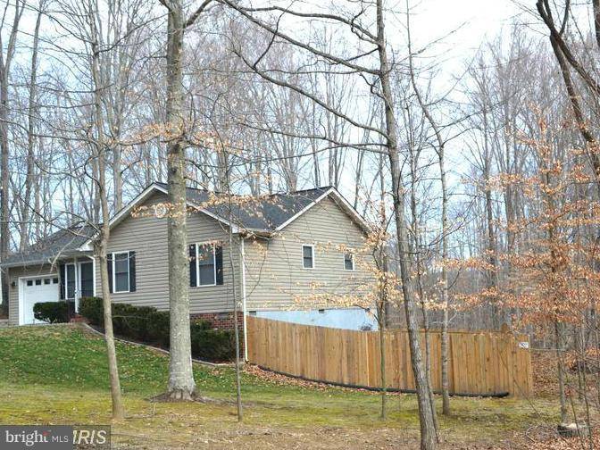 Ruther Glen, VA 22546,1 CRESTHILL CT