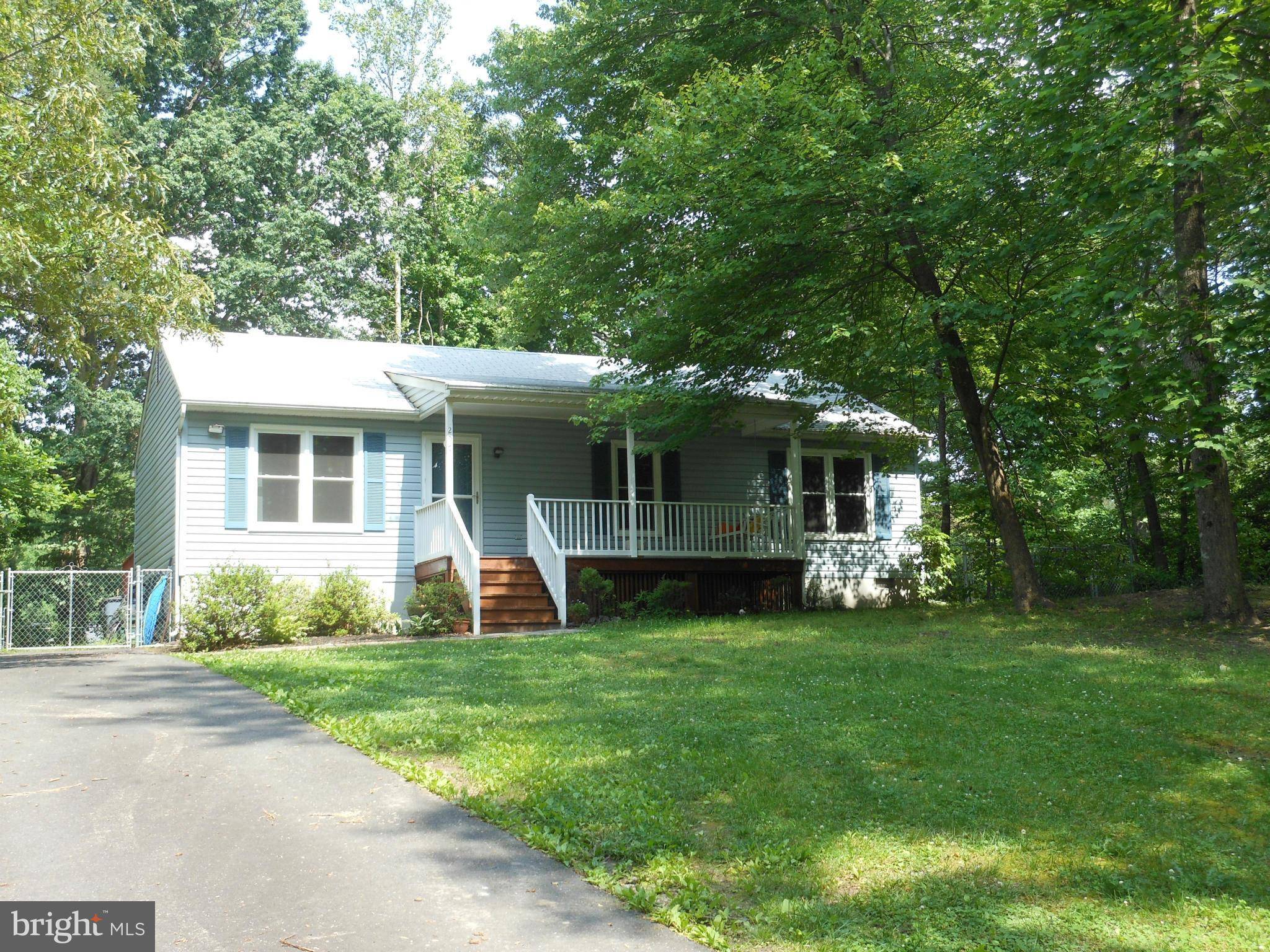 Ruther Glen, VA 22546,207 ADMIRAL DR