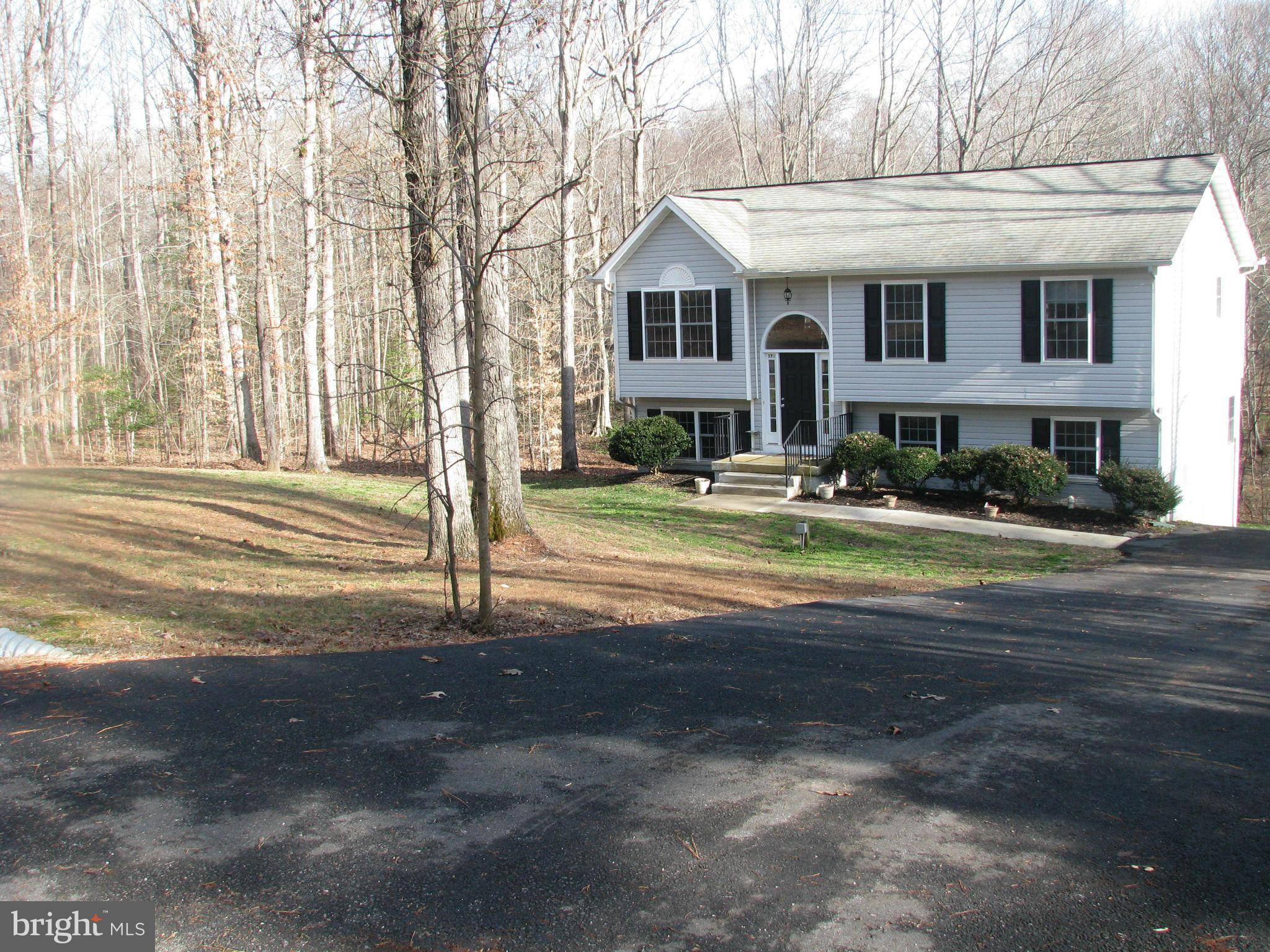 Ruther Glen, VA 22546,376 CRUMP DR