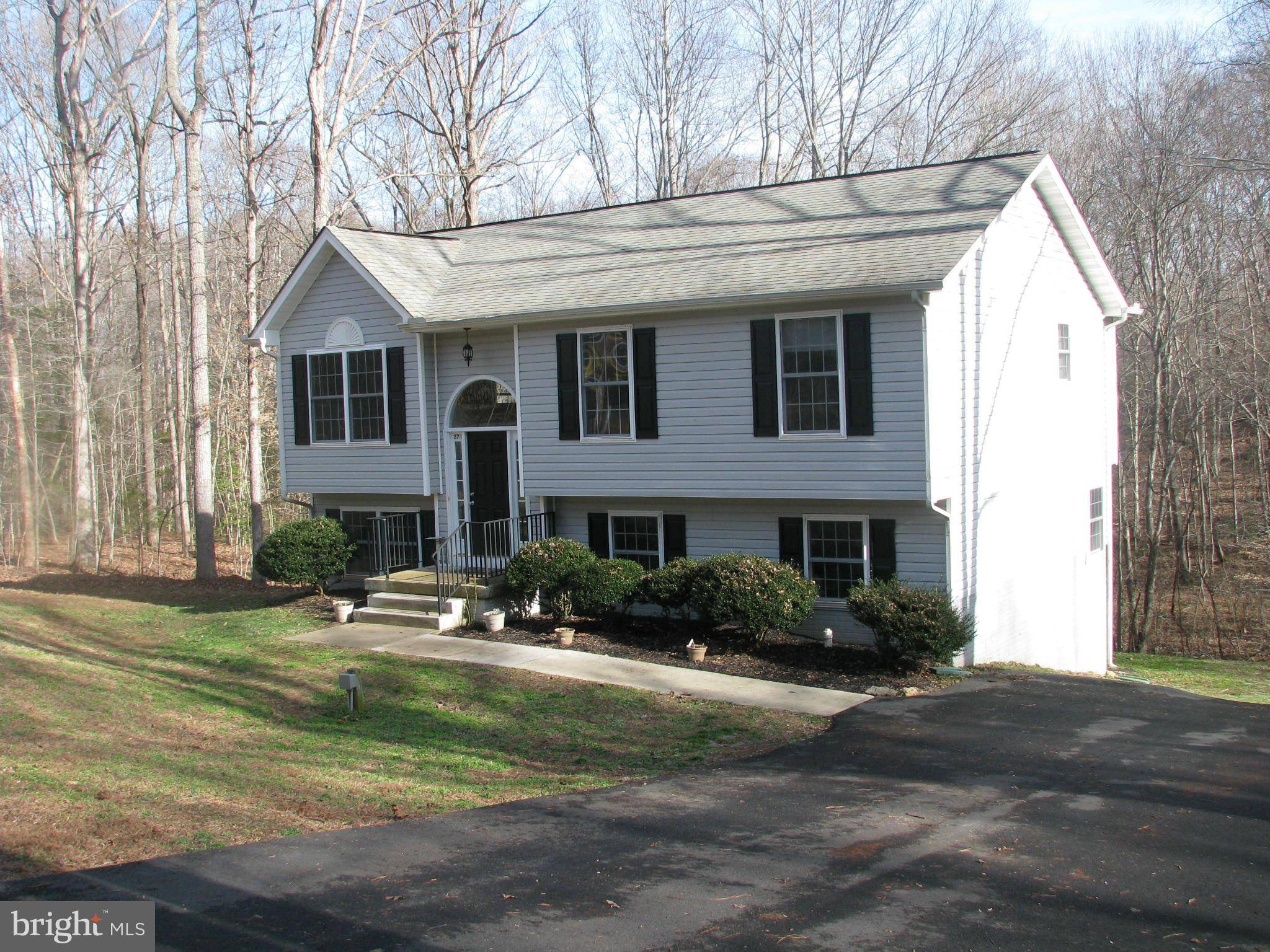 Ruther Glen, VA 22546,376 CRUMP DR