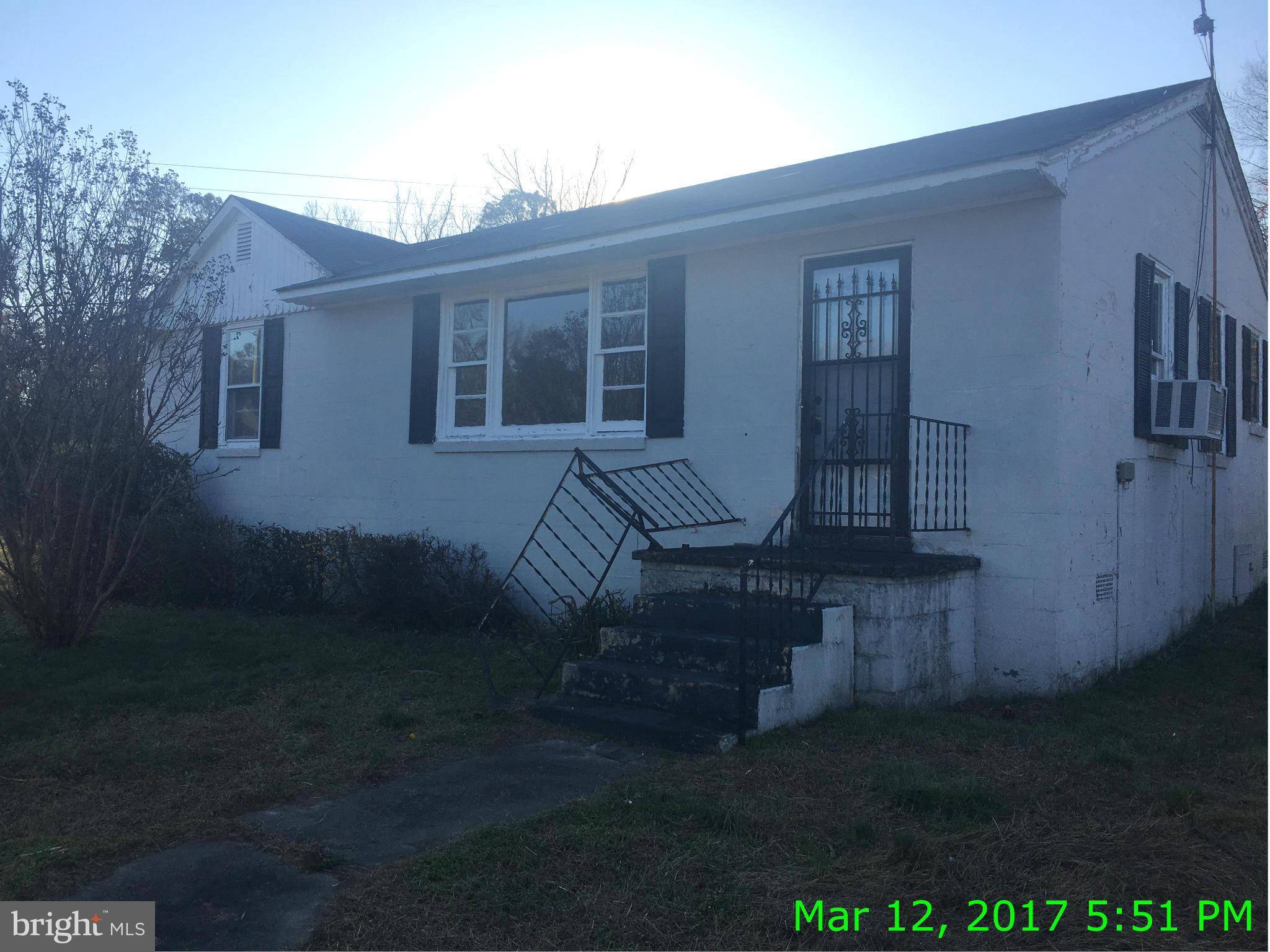 Woodford, VA 22580,9348 WOODFORD RD